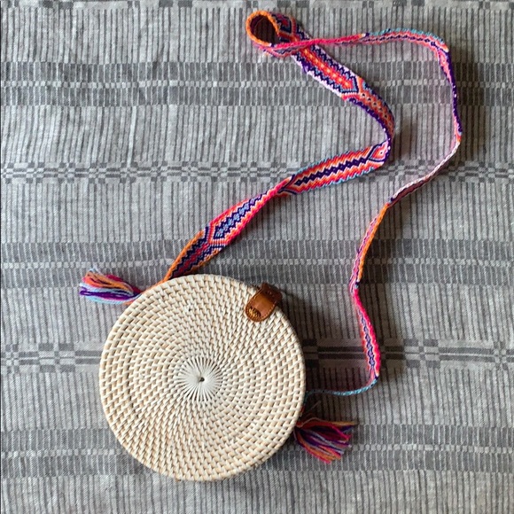 Reformation Handbags - 🩸SOLD🩸Straw Circle Bag